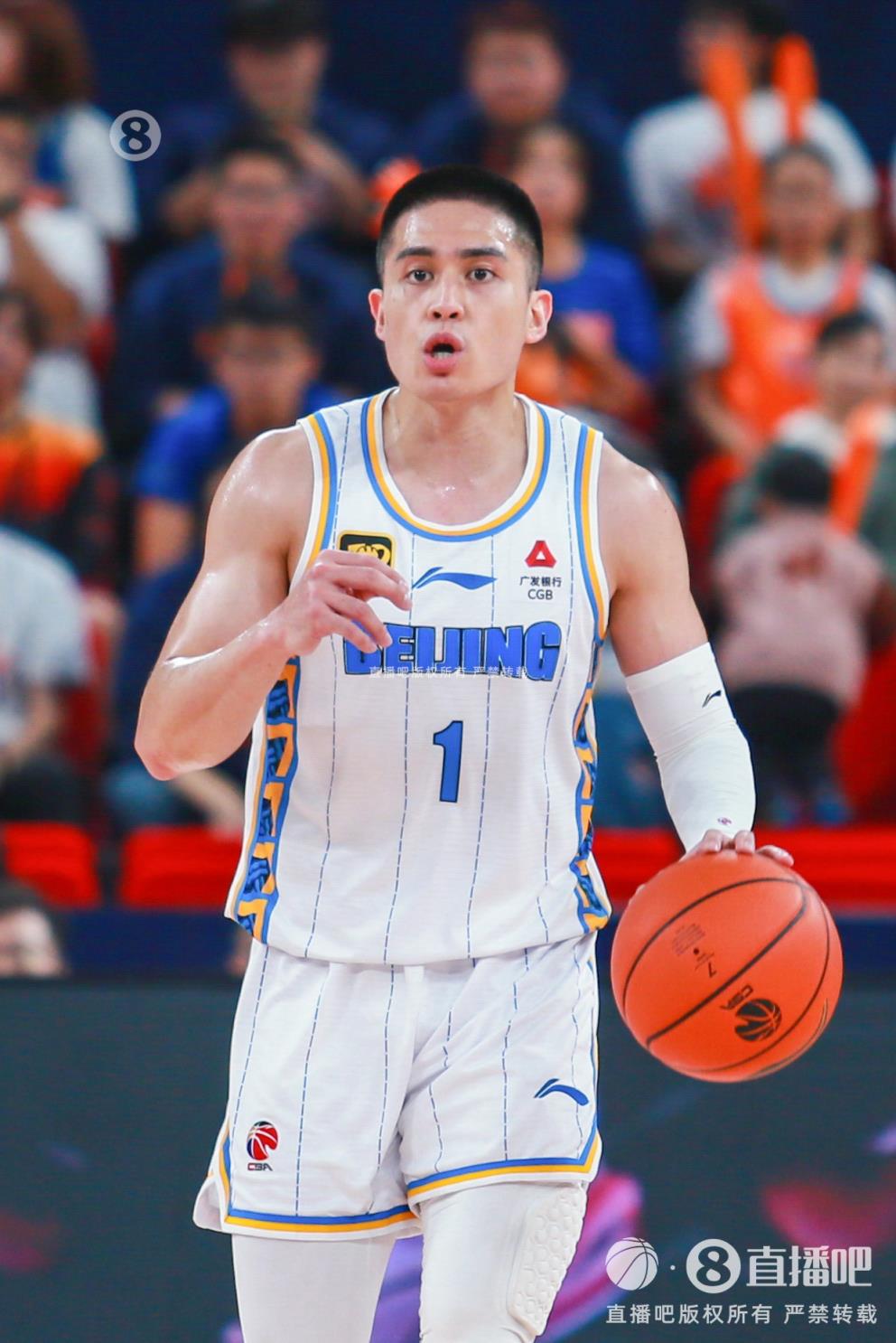 第四節(jié)先生！陳盈駿9中3得11分2板9助&11分全部為第四節(jié)所得！